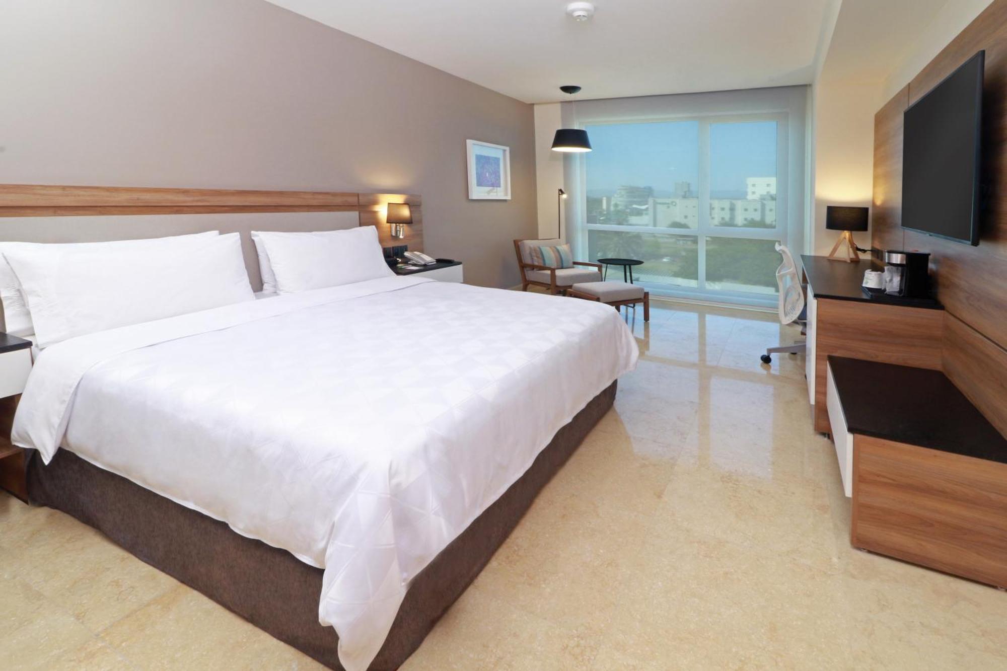 Holiday Inn & Suites - Puerto Vallarta Marina & Golf By Ihg Eksteriør bilde